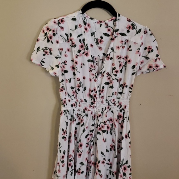Floral maxi dress - Picture 1 of 3